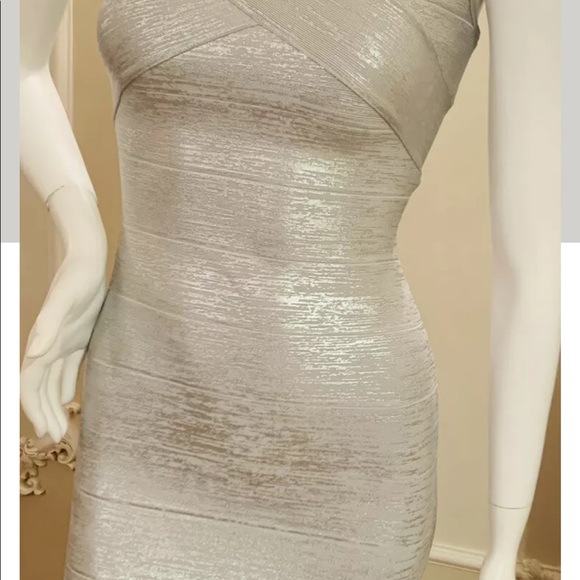 HERVE LEGER DRESS, FOIL SIZE S RETAIL1,290.00 - Picture 7 of 14